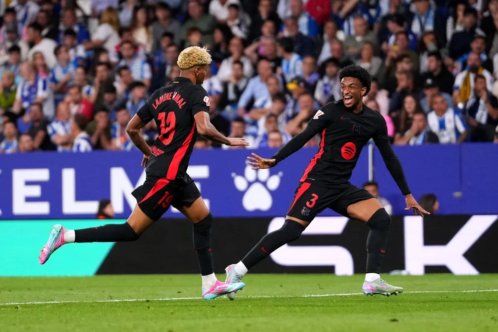 Yamal đã ghi bàn và kiến tạo trong trận thắng chủ nhà Espanyol để giúp Barca đăng quang trước hai vòng đấu La Liga. Ảnh: GETTY. Tài năng trẻ Yamal