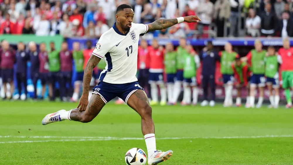 HLV Tuchel trao cơ hội cho Ivan Toney đang đá ở Saudi Arabia dù ông chưa trực tiếp xem anh thi đấu. Ảnh: GETTY. hlv-doi-tuyen-anh-goi-thong-diep-cung-ran-cho-arnold (2).jpg