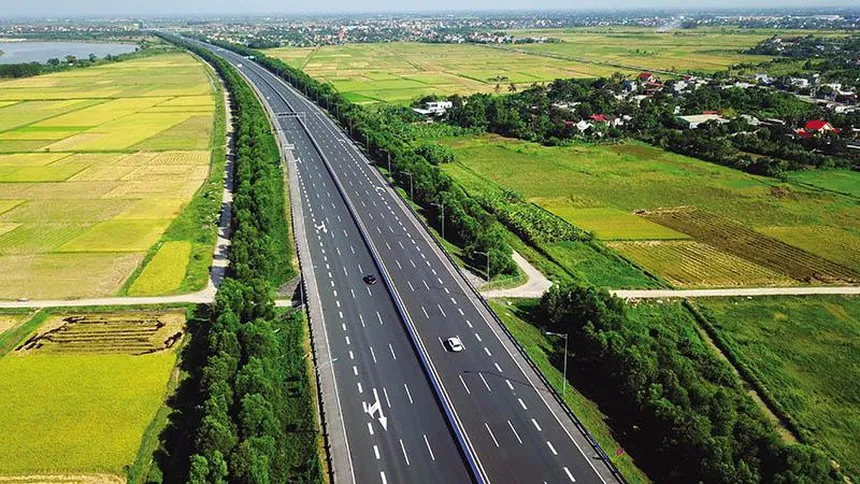 Phó Thủ tướng đề nghị VEC đề xuất phương án đầu tư nâng cấp mở rộng các đoạn tuyến cao tốc Bắc - Nam phía Đông, gửi Bộ Xây dựng trong ngày 2-6. tuyến cao tốc Bắc - Nam phía Đông